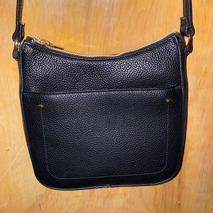 Black crossbody purse
